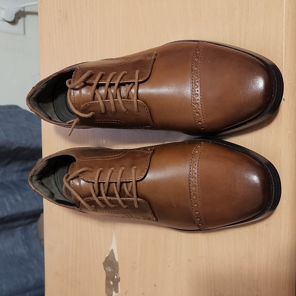 Brand New No Box Cole Haan Jefferson Grand Cap Toe , Tan Size 8.5.